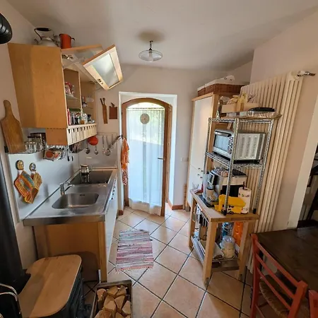 Holiday home Casa Di Montagna In Pietra Con Giardino Privato Limone Piemonte