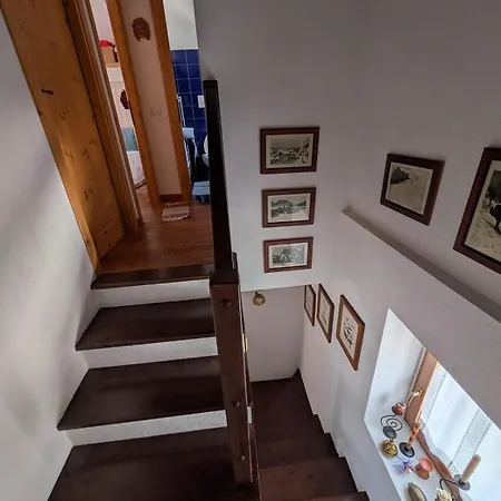 Casa Di Montagna In Pietra Con Giardino Privato Holiday home *
